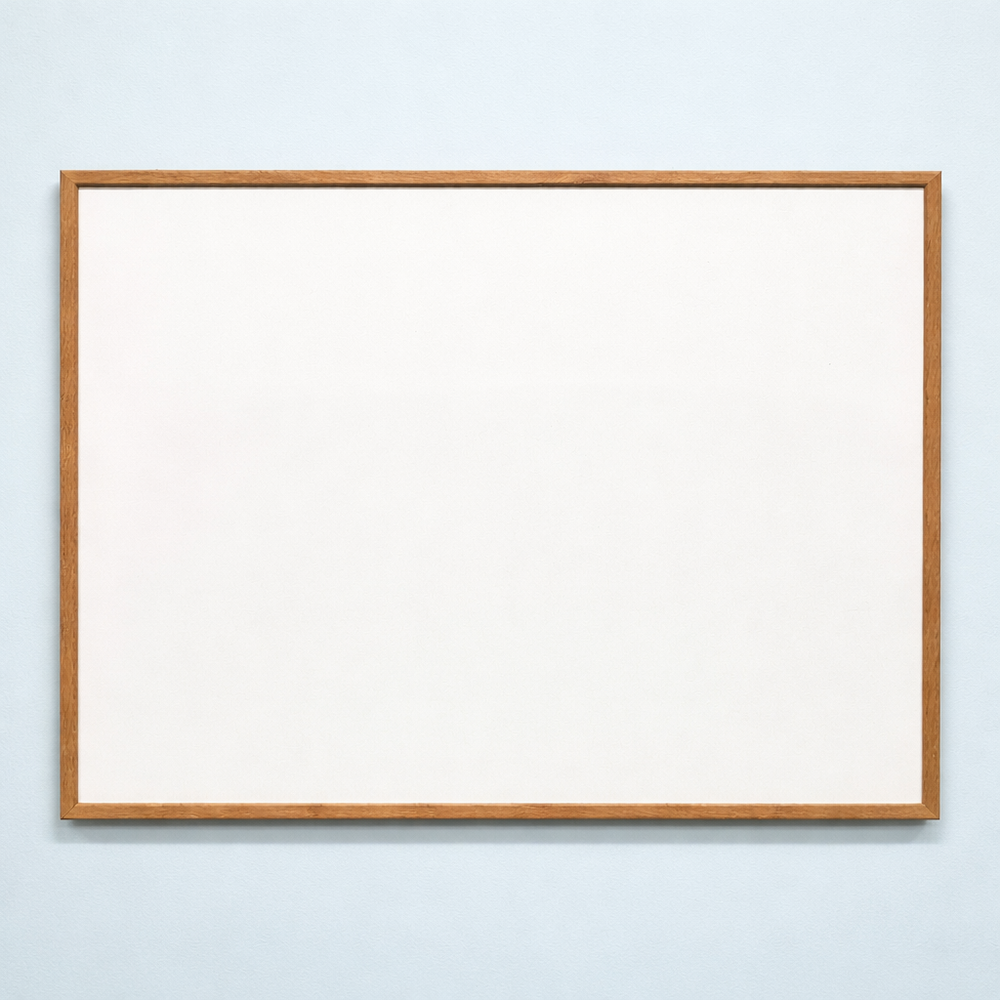 Whiteboard med egetræs ramme